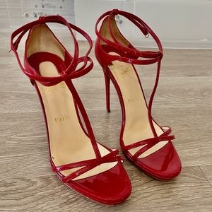 Christian Louboutin Senora Patent Leather T-Strap Red Sandal Pumps